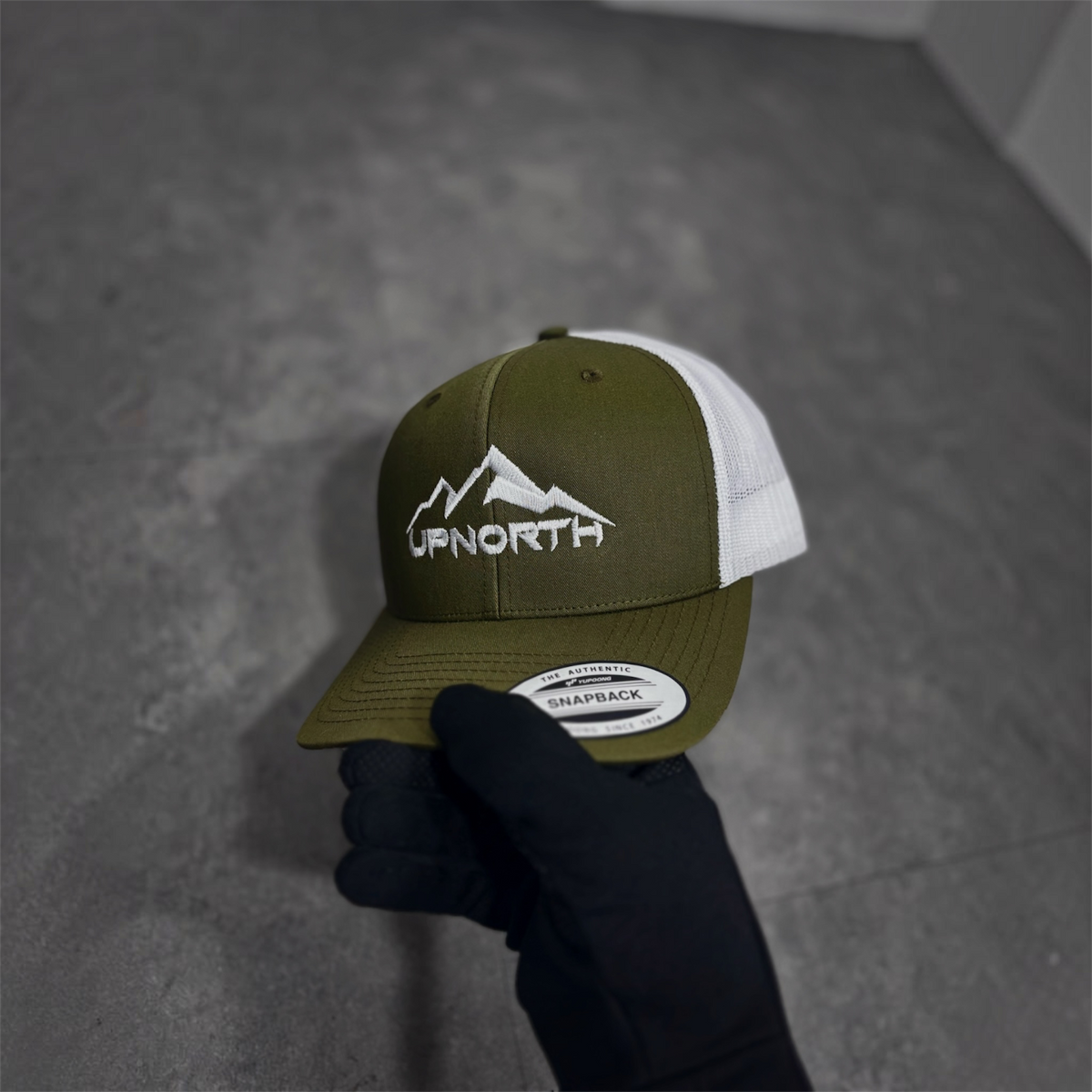UPNORTH CAP - BUCK GREEN / WHITE