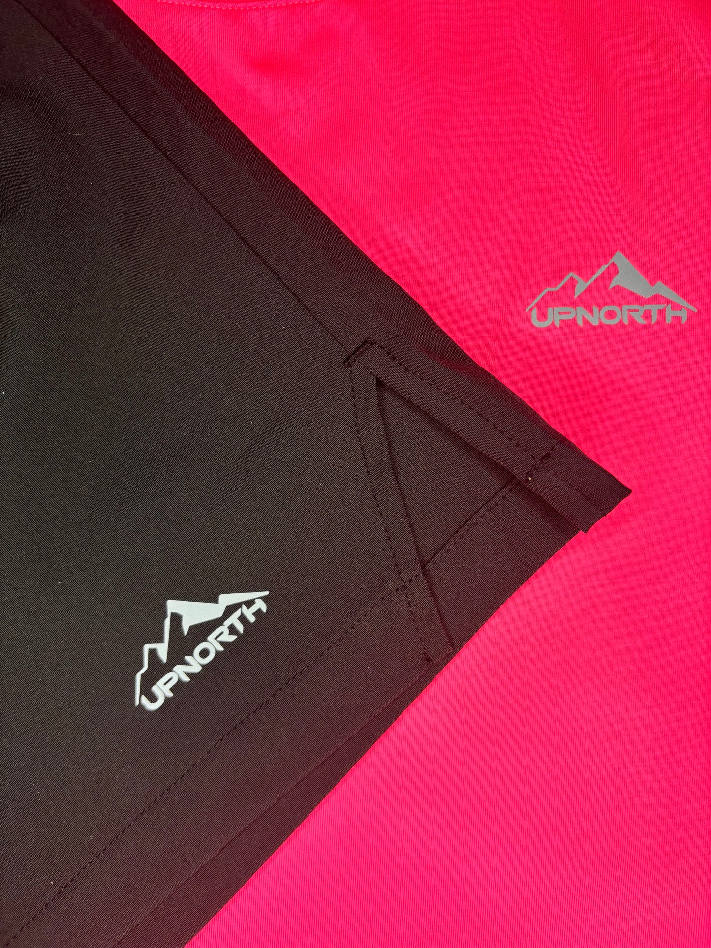 UPNORTH PULSE SET  – Pink/Black